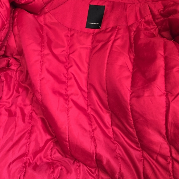 Vero Moda Red Waist Length Ski Jacket Jacket. Aize Medium - Picture 11 of 14